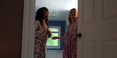 Hot amateur lesbians masturbating and licking pussy