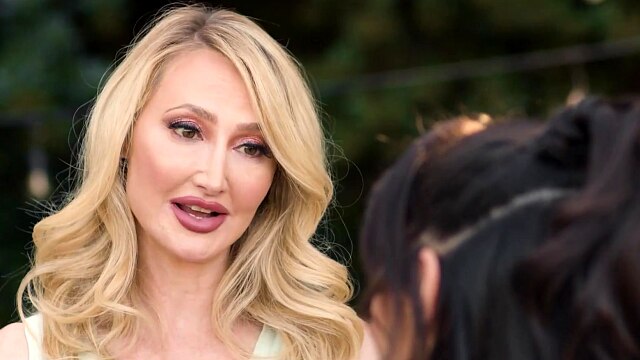 MOMMY'S GIRL - Lusty MILF Kendra James Turns Stepdaughter Kimmy Kimm Into Her Sex Plaything - PART 1