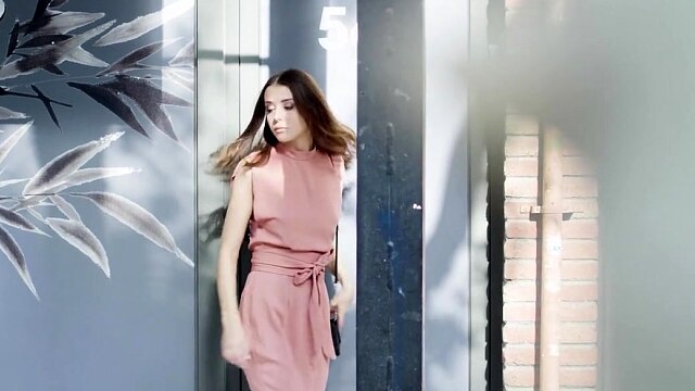 Secret lesbian encounter between Sybil and Caomei Bala