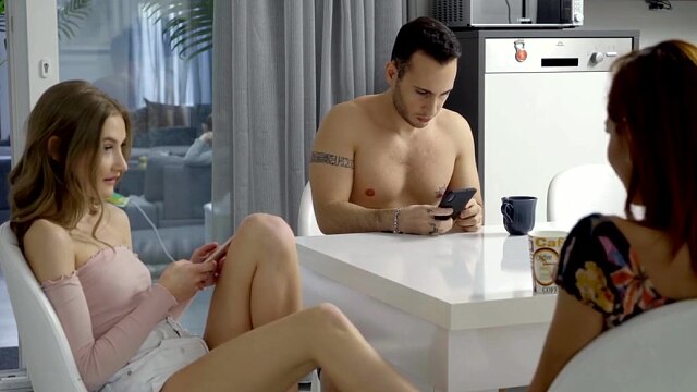 Tiffany Tatum Seduces BFF For Hot Lesbian Fuck - S36:E29