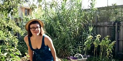 Hirsute lesbians pleasure each other orally in the garden