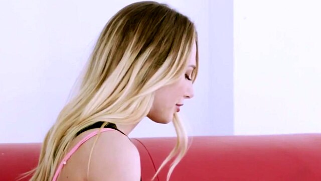 Carter Cruise Gives Lesbian Virgin a Kissing Lesson