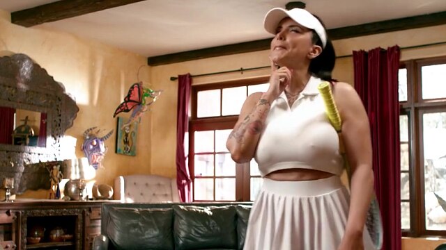 Adult Time - Stepbae Kimmy Kimm Seduces MILF Romi Rain to Stay Home and Play with Her Pussy!