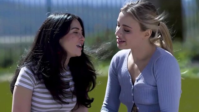 SweetheartVideo - Blonde Goddess Shows Her Brunette Girlfriend How to Properly Eat Pussy