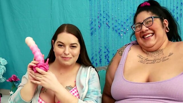 Sydney Screams and Crystal Blue Interview for QueerCrush