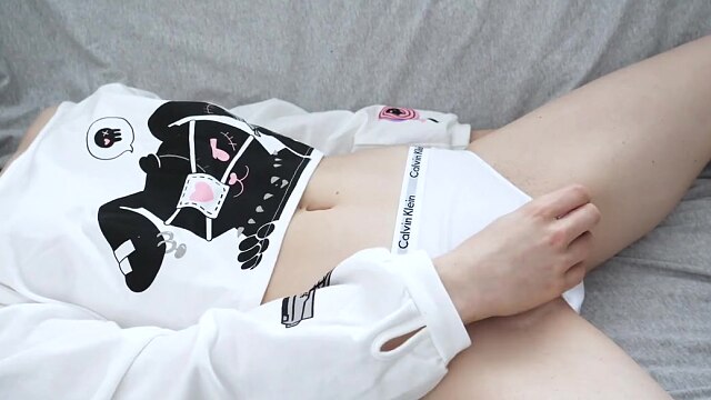 Ruined orgasm, then taps out - romantic lesbians