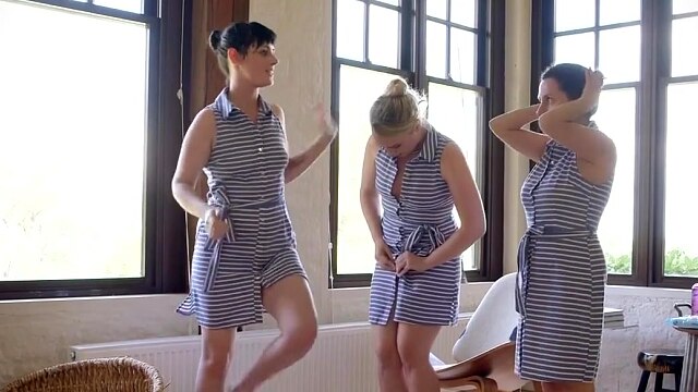 Hairy pussies massaged and licked in orgy