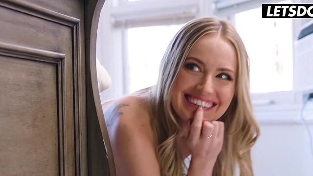 Cheating Wife Gets Caught Fucking Her Step Sis - A GIRL KNOWS