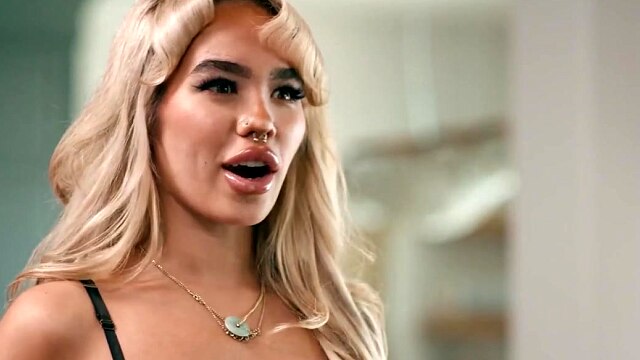 MOMMY'S GIRL - Aroused Luna Luxe Seduces Upset Stepmom Helena Locke Into Passionate Morning Raw Sex