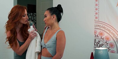 MOMMY'S GIRL - Caring MILF Sophia Locke Comforts Stepdaughter Kimmy Kimm with Steamy Sex