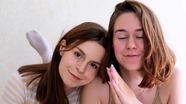 Lustery Submission 833 - Anca and Daniela